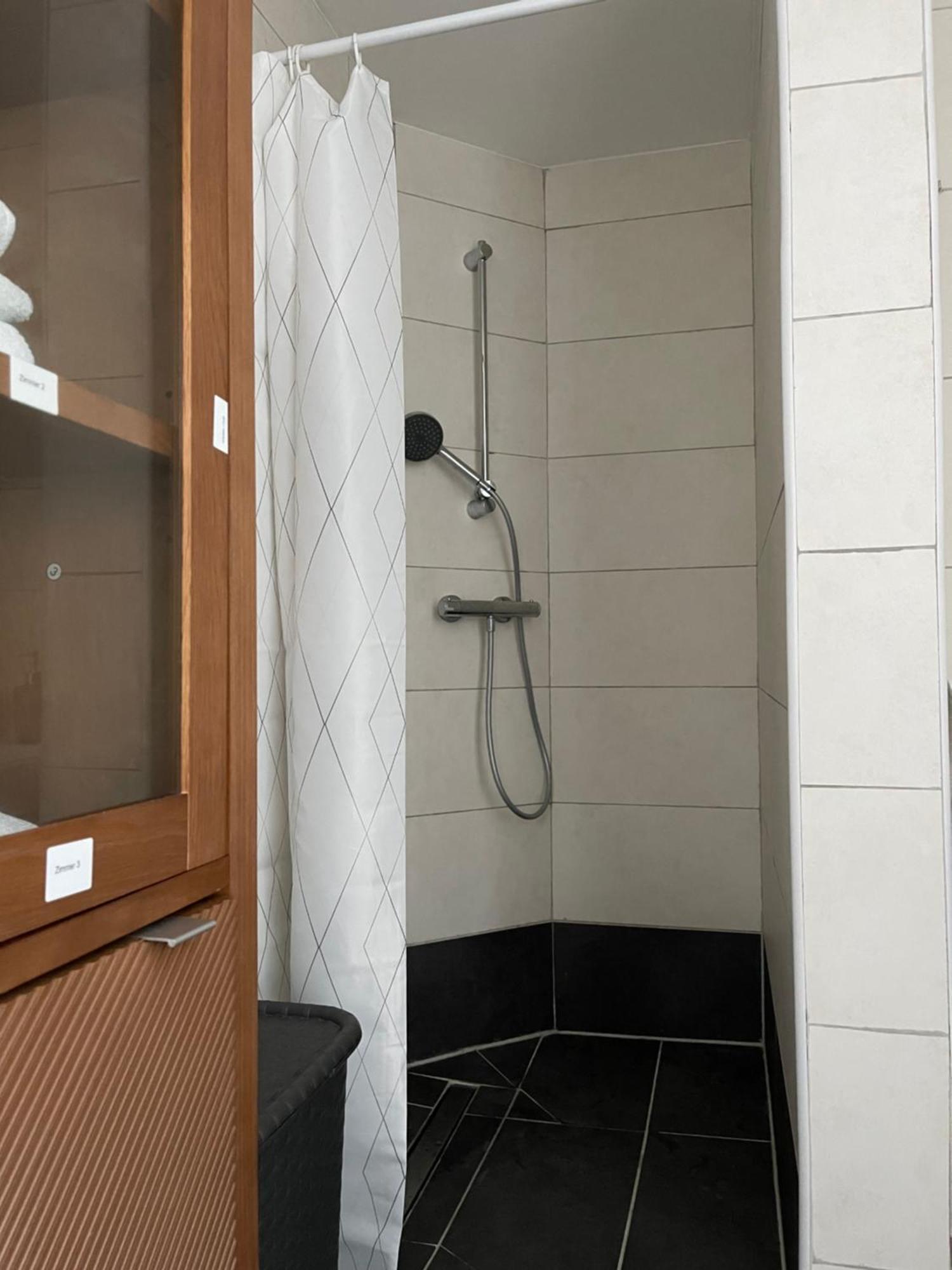 Privatunterkunft Bequemes Einzelzimmer Im Herzen Von *