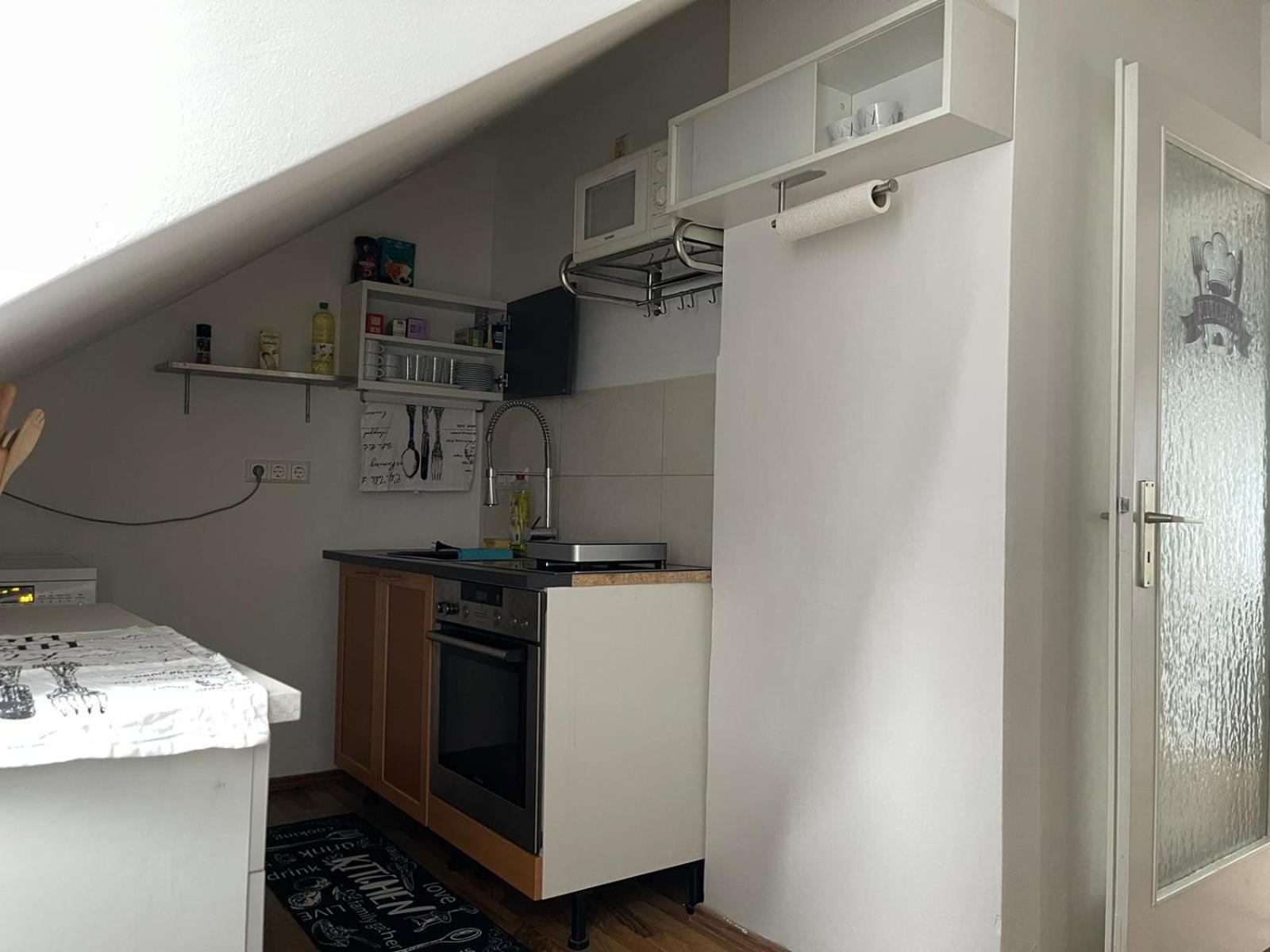 Bequemes Einzelzimmer Im Herzen Von